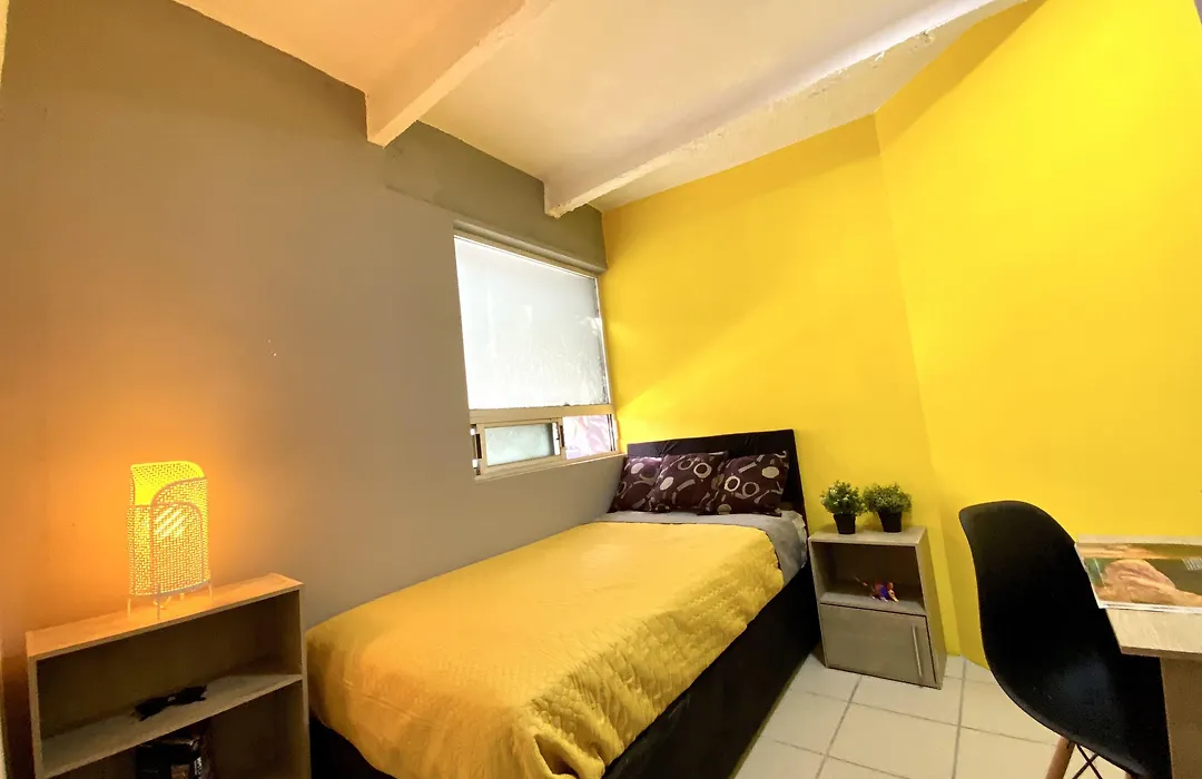 Roomies Hostel - Santa Maria La Ribera-1