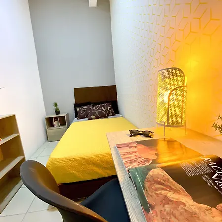 Roomies Hostel - Santa Maria La Ribera-2