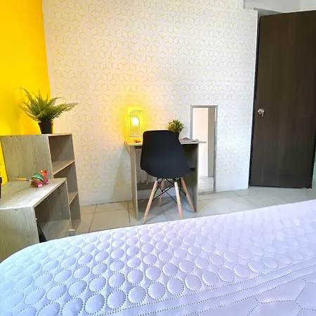 Roomies Hostel - Santa Maria La Ribera-3